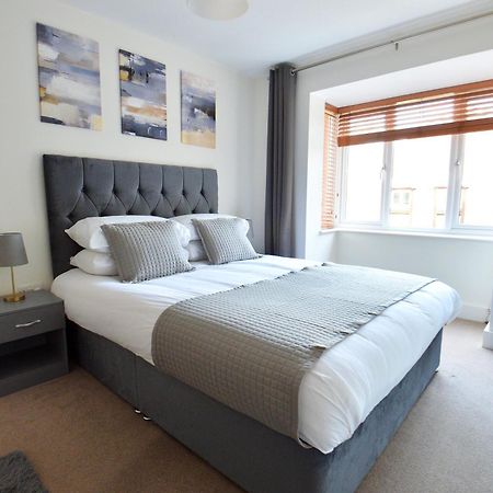 Stylish 2Br Flat - 2 Free Parking Spaces - Near Lgw Airport كرولي المظهر الخارجي الصورة